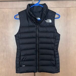 🐡🐡The North Face Black Women's Quilted Puffer Vest🐡🐡